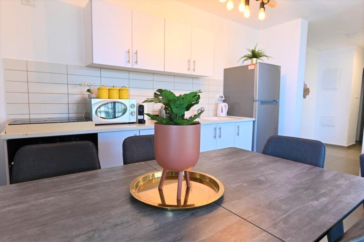 Yalarent Migdalor Apartments With Sea Views טבריה מראה חיצוני תמונה