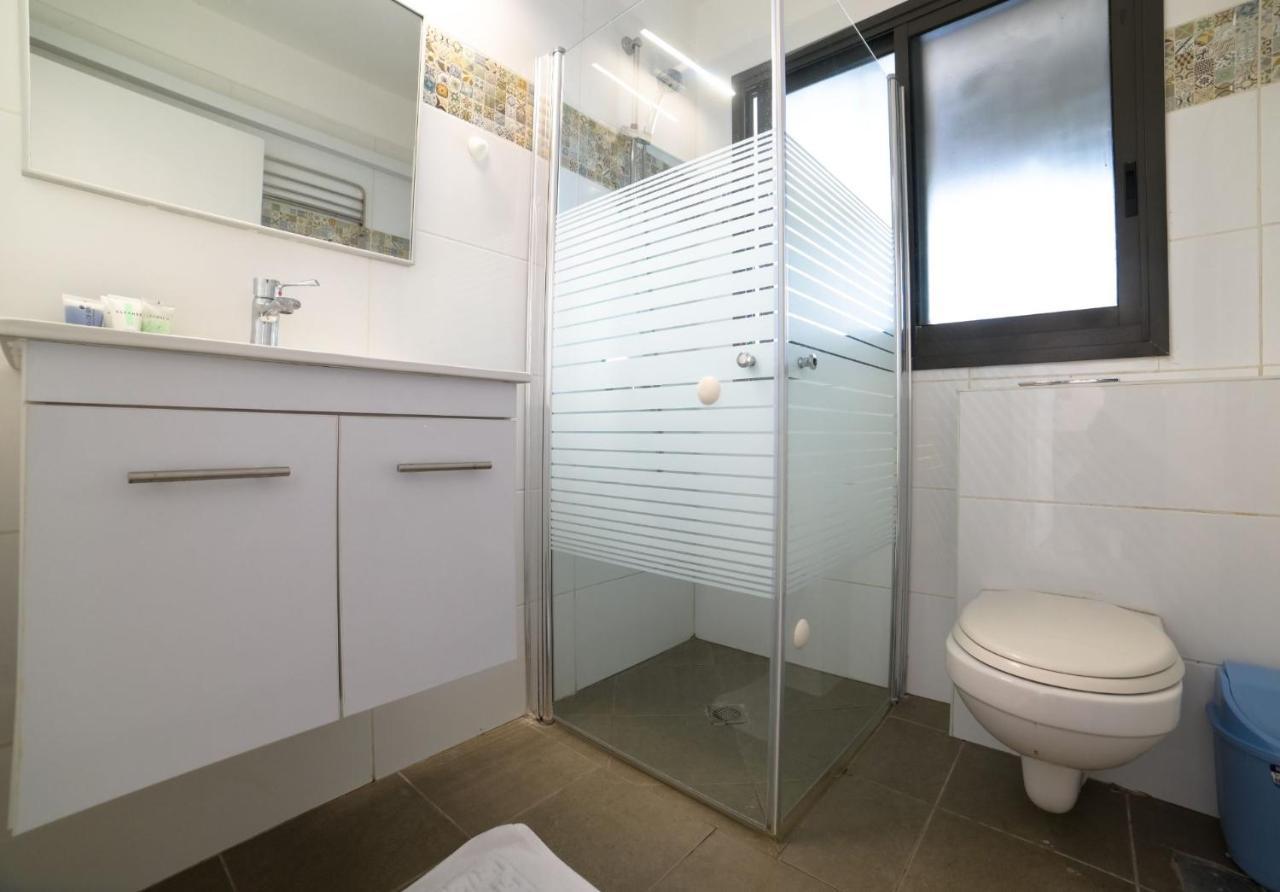 Yalarent Migdalor Apartments With Sea Views טבריה מראה חיצוני תמונה